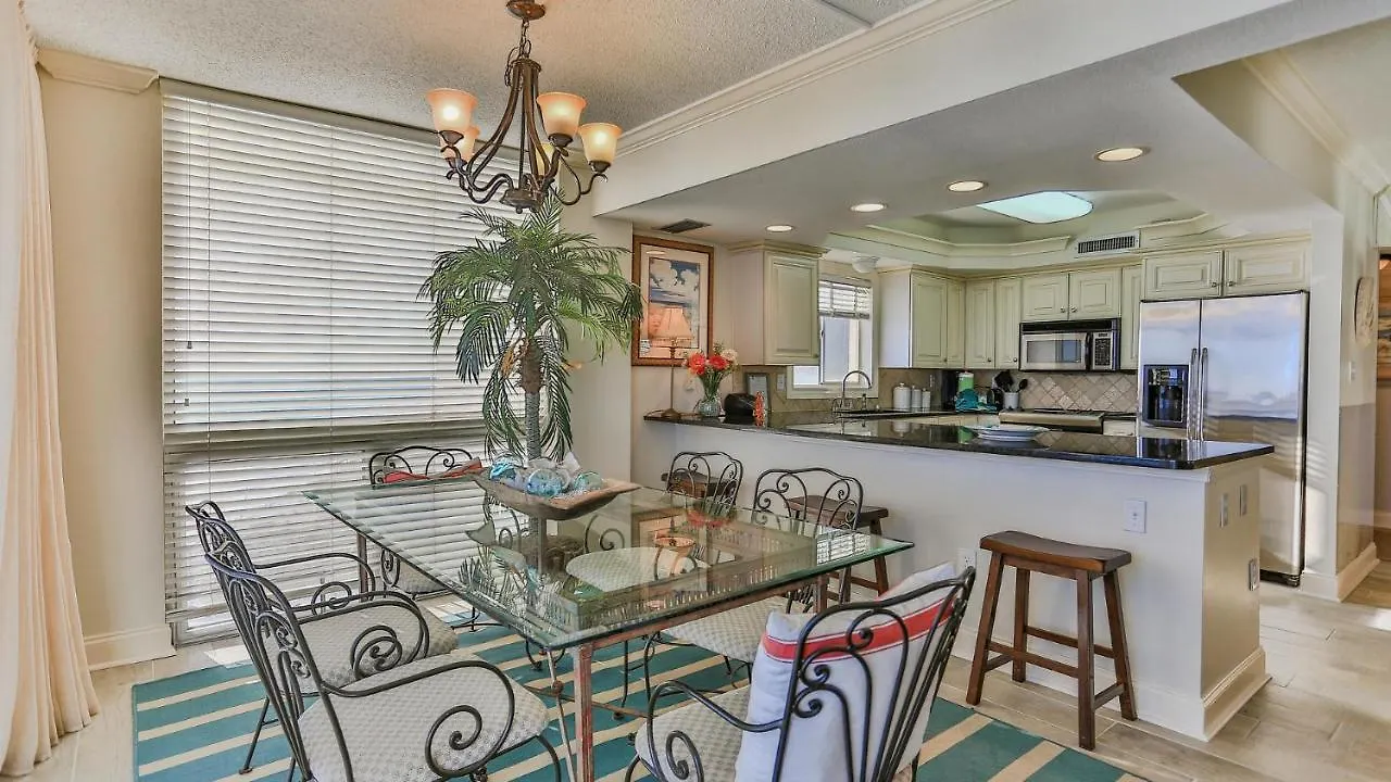 Shoreline Towers 1061 - Updated Beachfront Condo With Incredible Views End Unit Destin United States