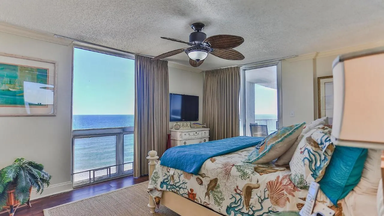 Shoreline Towers 1061 - Updated Beachfront Condo With Incredible Views End Unit Destin 0*,  United States