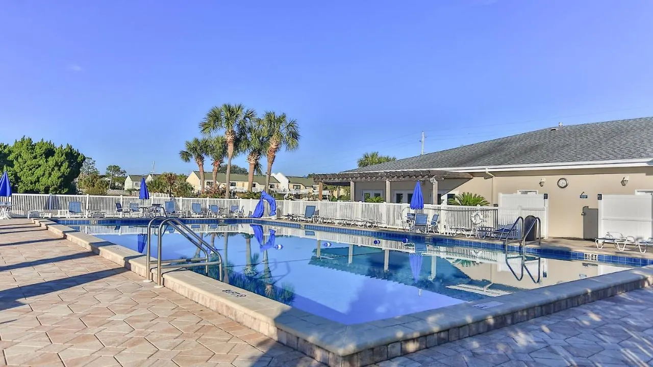 Shoreline Towers 1061 - Updated Beachfront Condo With Incredible Views End Unit Destin