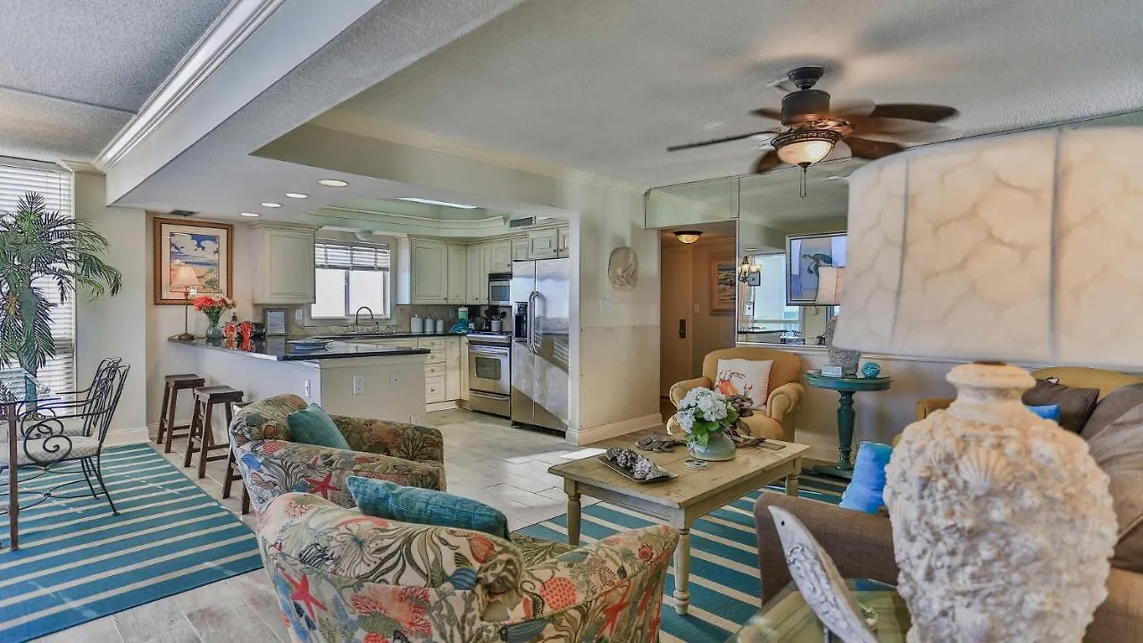 Shoreline Towers 1061 - Updated Beachfront Condo With Incredible Views End Unit Destin 0*,